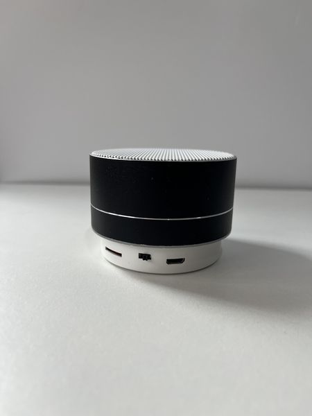 Портативная Bluetooth-колонка A10 KOLA10 фото