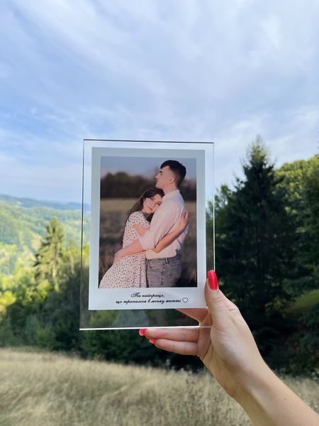Стеклянные постеры с деревянной стойкой. Дизайн Polaroid PA5 фото