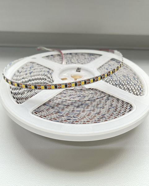 LED лента светодиодная нейтральная белая 5 мм. 5V SMD2835 2559001885 фото