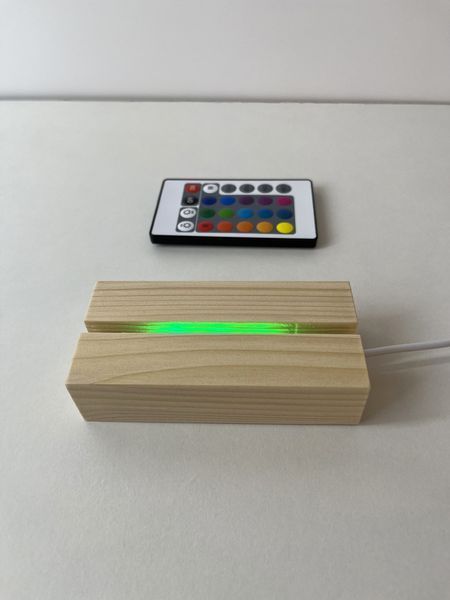 Деревянная подставка с RGB подсветкой для акрила или стекла А6 RGBA6 фото