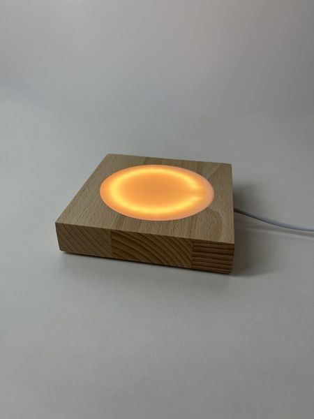 Квадратная подставка с LED подсветкой для подсветки статуэток, стекла или изделий из эпоксидной смолы. S10 фото
