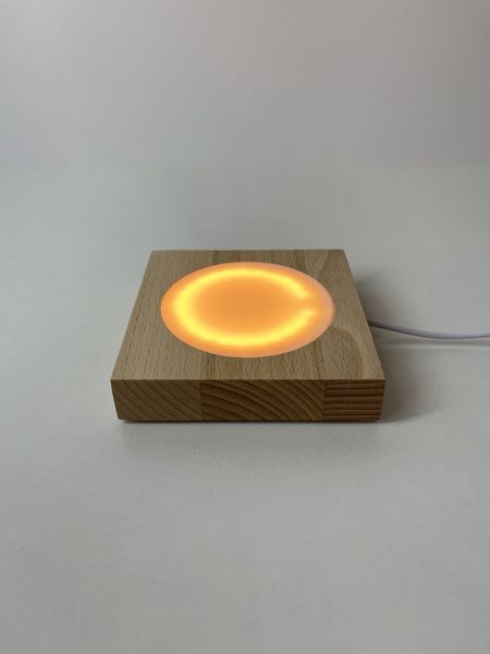 Квадратная подставка с LED подсветкой для подсветки статуэток, стекла или изделий из эпоксидной смолы. S10 фото